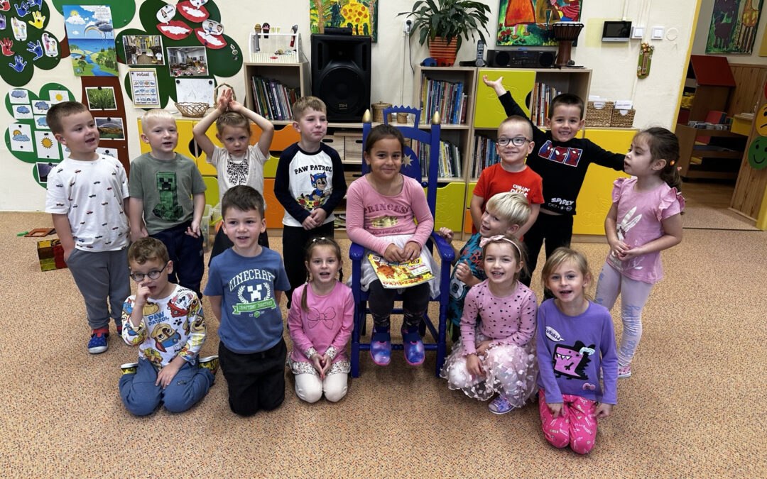 Slavím, slavíš, slavíme